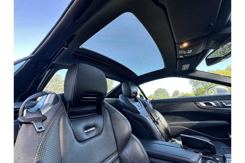 Mercedes-Benz SL SL63 V8 AMG - U398