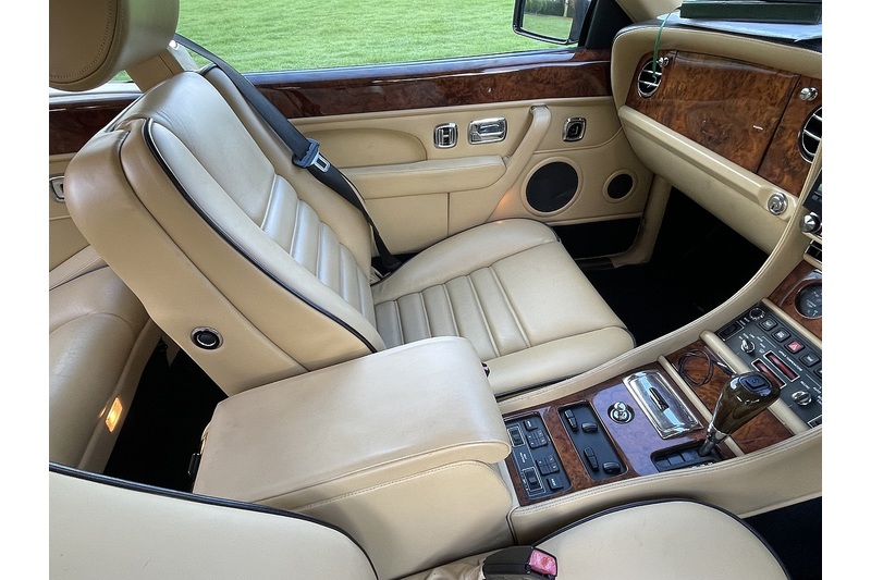 Bentley Azure  - U400