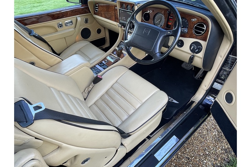 Bentley Azure  - U400