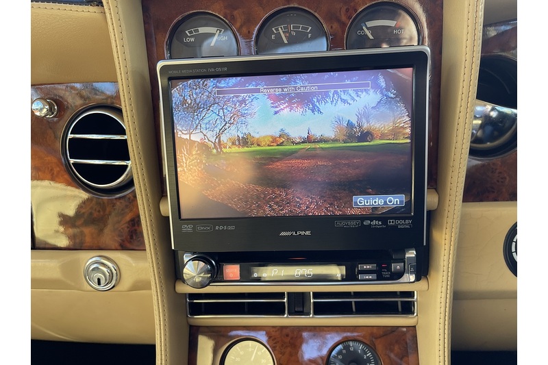 Bentley Azure  - U400