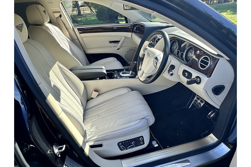 Bentley Flying Spur W12 - U401