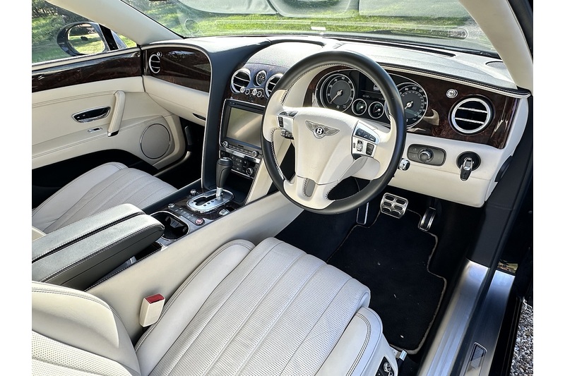 Bentley Flying Spur W12 - U401