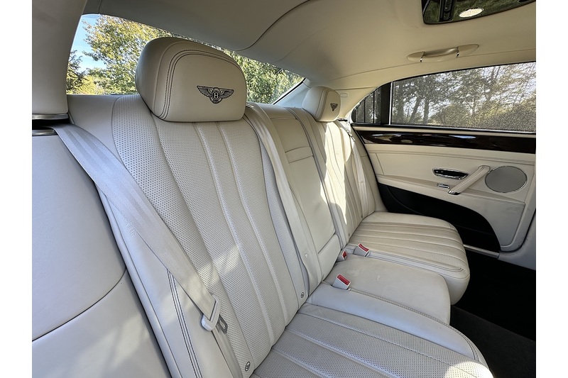 Bentley Flying Spur W12 - U401