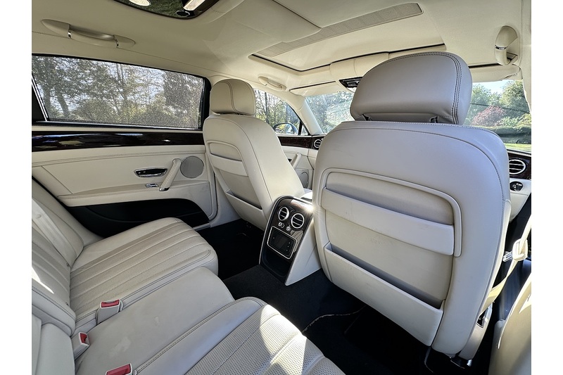 Bentley Flying Spur W12 - U401