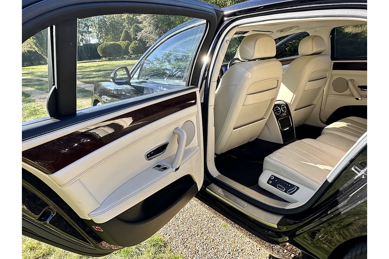 Bentley Flying Spur W12 - U401
