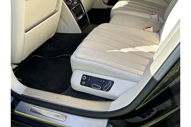 Bentley Flying Spur W12 - U401