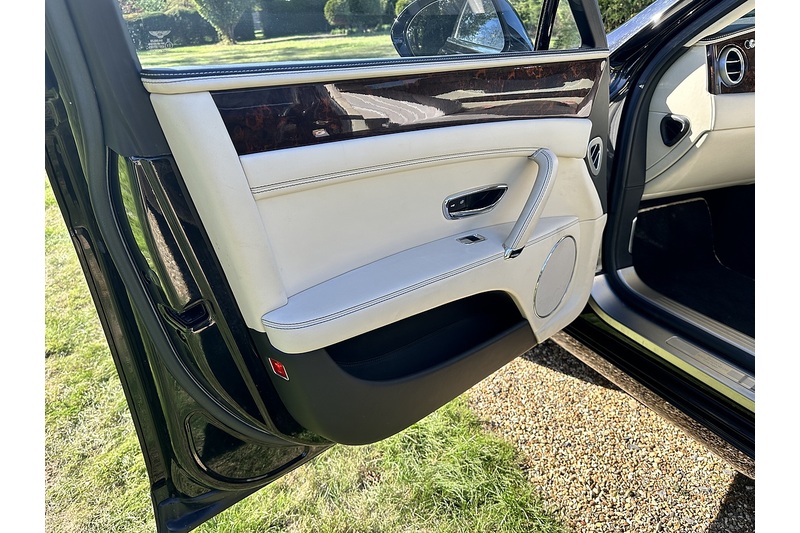 Bentley Flying Spur W12 - U401