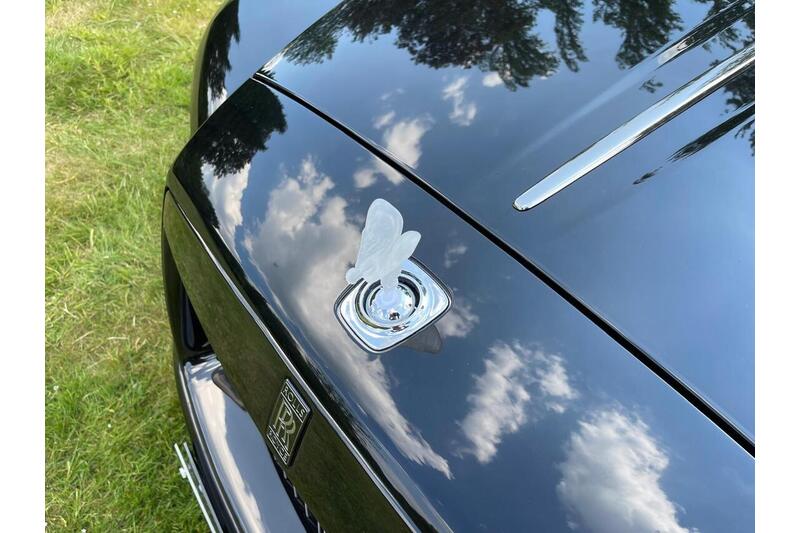 Rolls-Royce Black Badge Dawn V12 - U402