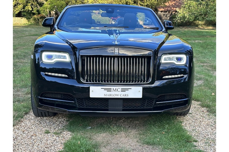 Rolls-Royce Black Badge Dawn V12 - U402