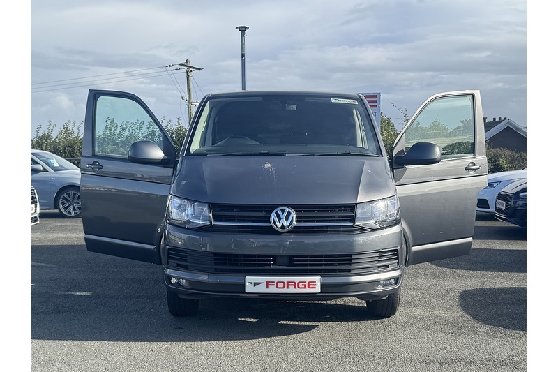 Volkswagen Transporter Highline 2 5dr Panel Van Manual Diesel