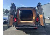 19/19 Volkswagen Transporter Highline 2 Panel Van Manual Diesel
