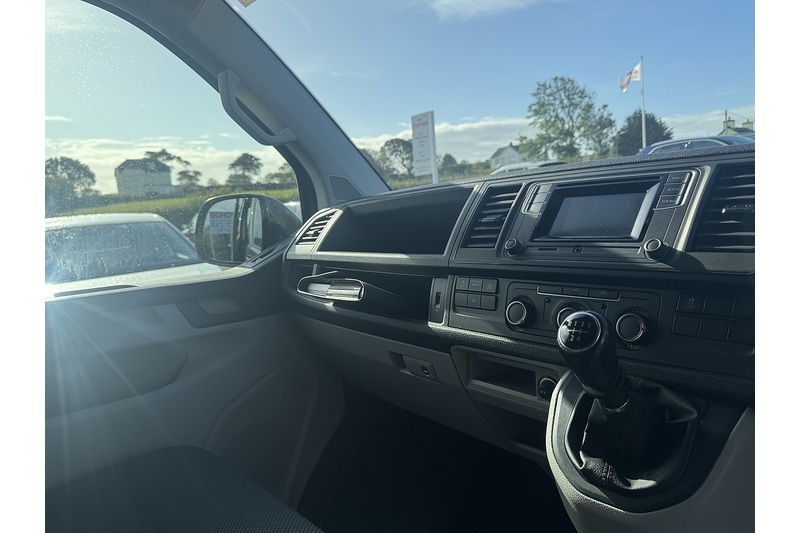 Volkswagen Transporter Highline 2 5dr Panel Van Manual Diesel