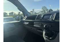 19/19 Volkswagen Transporter Highline 2 Panel Van Manual Diesel