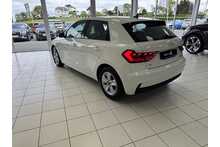 22/72 Audi A1 Sportback Technik TFSI 1.0 5dr Hatchback Manual