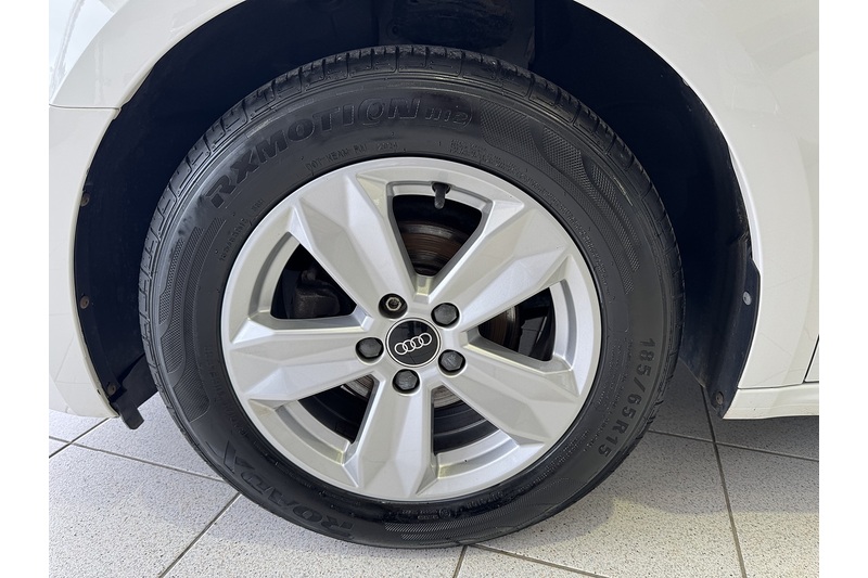 Audi Sportback Technik TFSI 1.0 5dr Hatchback Manual Petrol