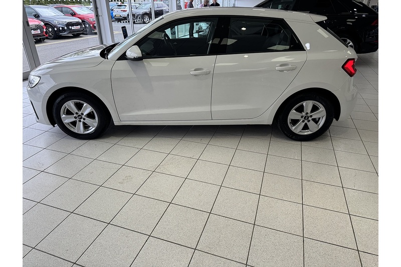 Audi Sportback Technik TFSI 1.0 5dr Hatchback Manual Petrol