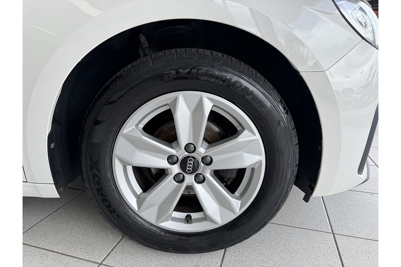 Audi Sportback Technik TFSI 1.0 5dr Hatchback Manual Petrol