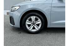 22/72 Audi A1 Sportback Technik TFSI 1.0 Hatchback Manual Petrol
