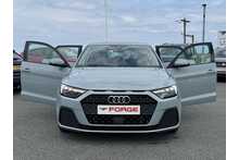 22/72 Audi A1 Sportback Technik TFSI 1.0 Hatchback Manual Petrol