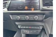 22/72 Audi A1 Sportback Technik TFSI 1.0 Hatchback Manual Petrol