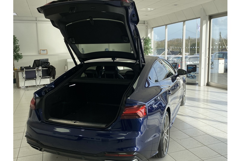 Audi 2.0 TFSI 40 Vorsprung Sportback 5dr Petrol S Tronic Euro 6 (s/s) (204 ps)