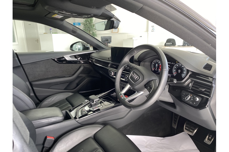 Audi 2.0 TFSI 40 Vorsprung Sportback 5dr Petrol S Tronic Euro 6 (s/s) (204 ps)