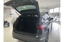 21/21 Volkswagen Tiguan R-Line TSI 150PS DSG 5DR SUV