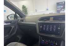 21/21 Volkswagen Tiguan R-Line TSI 150PS DSG 5DR SUV
