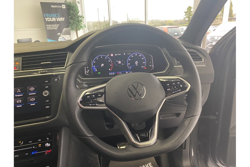 Volkswagen 1.5 TSI R-Line SUV 5dr Petrol DSG Euro 6 (s/s) (150 ps)