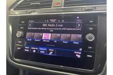 21/21 Volkswagen Tiguan R-Line TSI 150PS DSG 5DR SUV