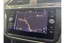 21/21 Volkswagen Tiguan R-Line TSI 150PS DSG 5DR SUV