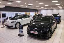 21/21 Volkswagen Tiguan R-Line TSI 150PS DSG 5DR SUV