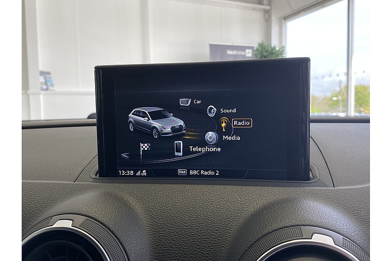 Audi 1.6 TDI SE Technik Sportback 5dr Diesel Manual Euro 6 (s/s) (110 ps)