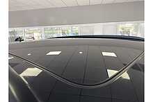 22/22 Volkswagen Touareg 3.0 TSI V6 335PS Black Edition