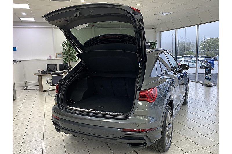 Audi 1.5 TFSI CoD 35 Black Edition SUV 5dr Petrol S Tronic Euro 6 (s/s) (150 ps)