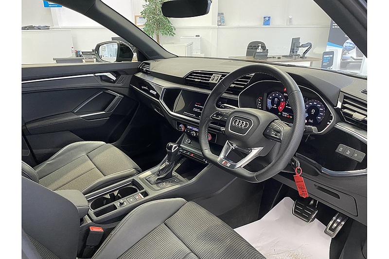 Audi 1.5 TFSI CoD 35 Black Edition SUV 5dr Petrol S Tronic Euro 6 (s/s) (150 ps)