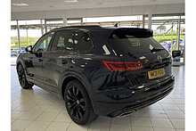 21/21 Volkswagen Touareg  Black Edition 3.0 TDI V6 282PS 4Motion