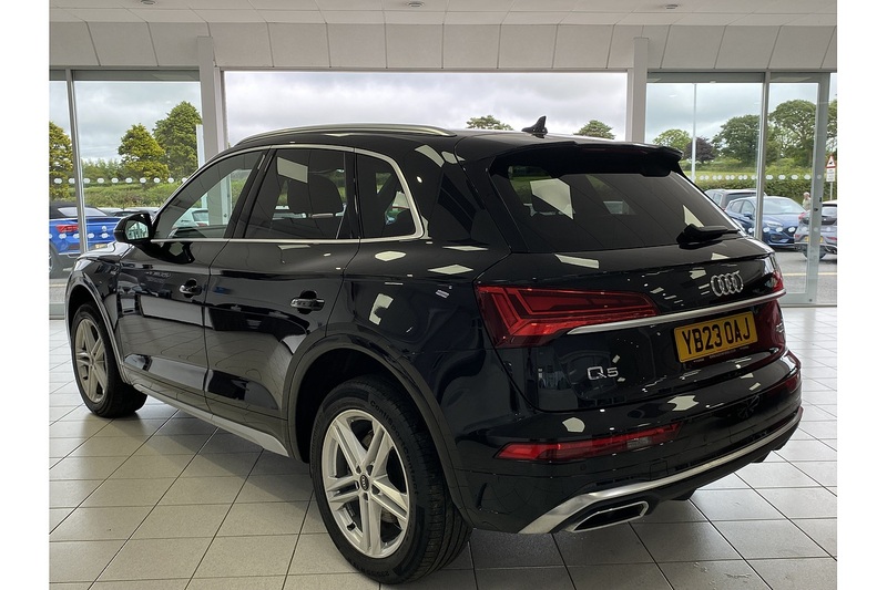 Audi 2.0 TDI 40 S line SUV 5dr Diesel S Tronic quattro Euro 6 (s/s) (204 ps)
