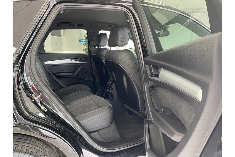 Audi 2.0 TDI 40 S line SUV 5dr Diesel S Tronic quattro Euro 6 (s/s) (204 ps)