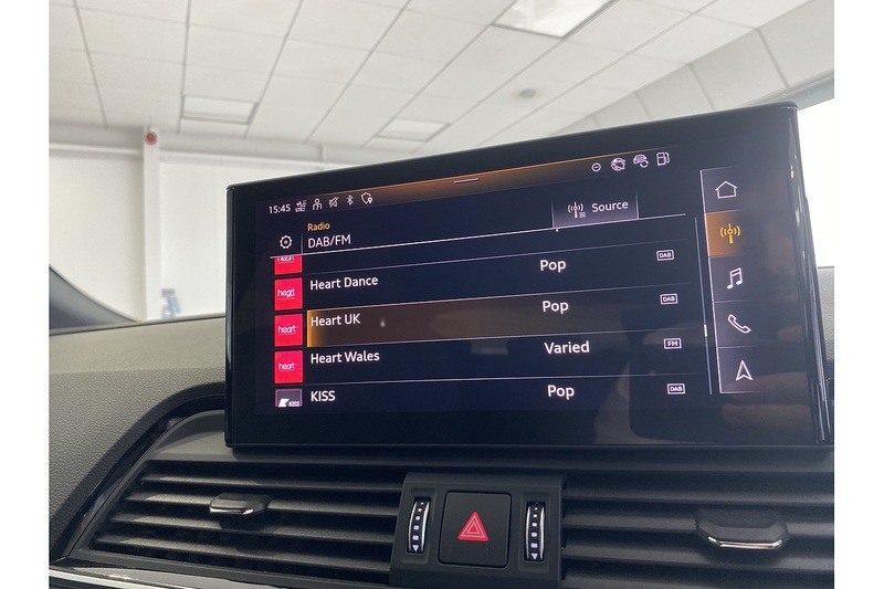 Audi 2.0 TDI 40 S line SUV 5dr Diesel S Tronic quattro Euro 6 (s/s) (204 ps)