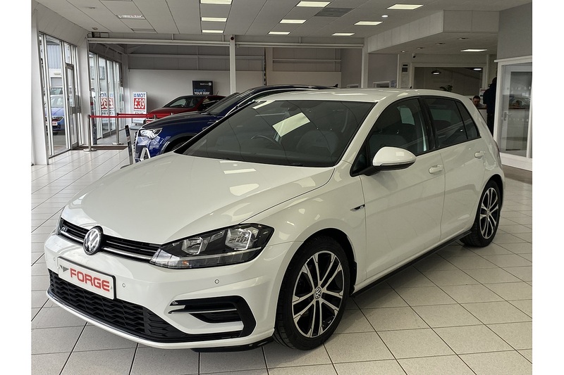 Volkswagen R-Line Tsi Evo Dsg 1.5 5dr Hatchback Semi Auto Petrol