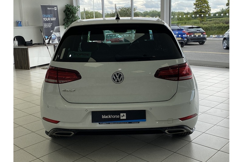 Volkswagen R-Line Tsi Evo Dsg 1.5 5dr Hatchback Semi Auto Petrol