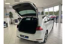18/68 Volkswagen Golf R-Line 1.5 TSI Evo DSG