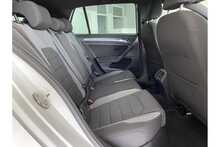 18/68 Volkswagen Golf R-Line 1.5 TSI Evo DSG