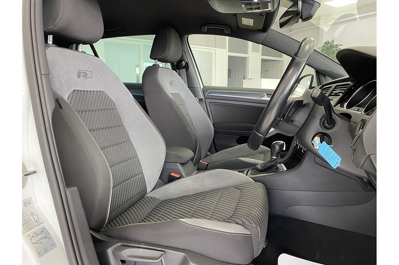 Volkswagen R-Line Tsi Evo Dsg 1.5 5dr Hatchback Semi Auto Petrol