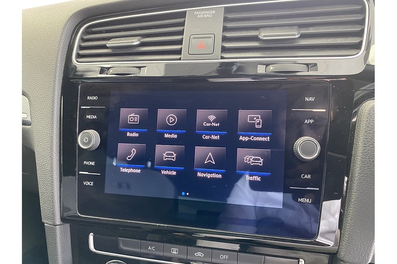 Volkswagen R-Line Tsi Evo Dsg 1.5 5dr Hatchback Semi Auto Petrol