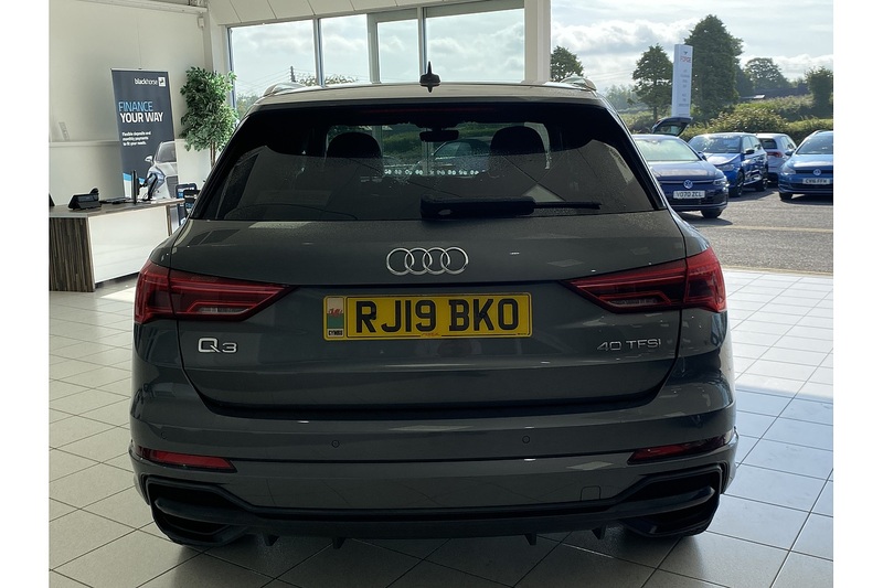 Audi 2.0 TFSI 40 S line SUV 5dr Petrol S Tronic quattro Euro 6 (s/s) (190 ps)