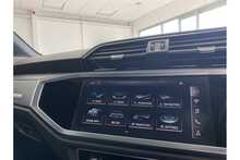 19/19 Audi Q3 2.0 TFSI 40 S line Petrol S Tronic Quattro 190 ps