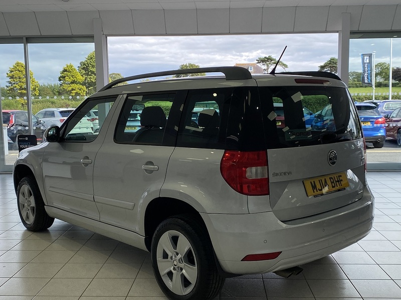 Skoda 1.6 TDI GreenLine II Elegance SUV 5dr Diesel Manual Euro 5 (s/s) (105 ps)