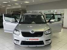 14/14 Skoda Yeti 1.6 TDI Greenline Elegance Manual